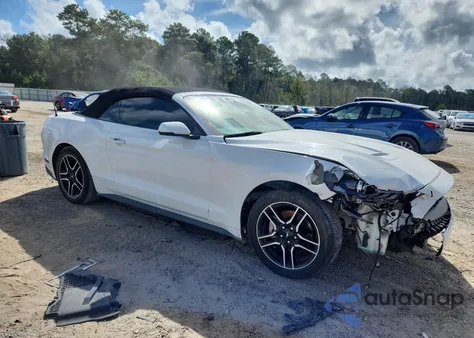 2018 Ford Mustang z USA, uszkodzony, nr VIN 1FATP8UH3J5136060